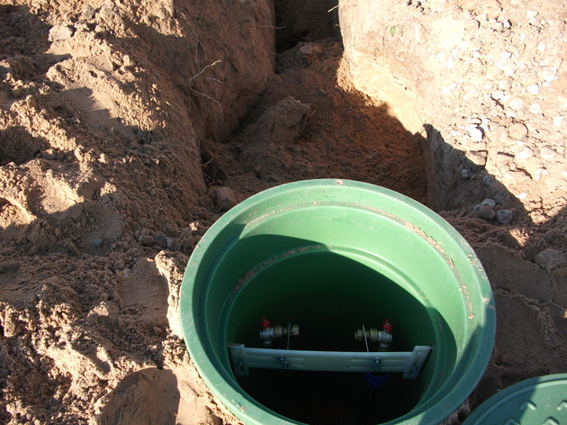 Water-pipe trench excavation.